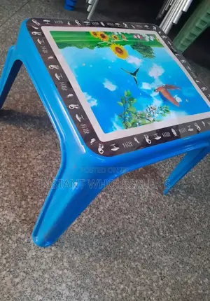 Strong Kids Table