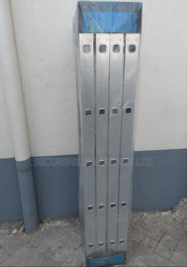 4x5/20ft Aluminum Multipurpose Ladder - thumbnail 3