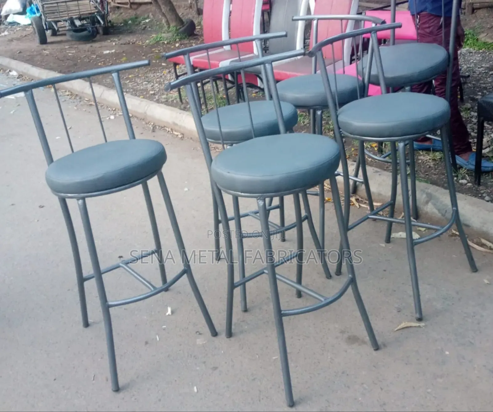 Simple Bar Stools With Powder-Coating Finish.
