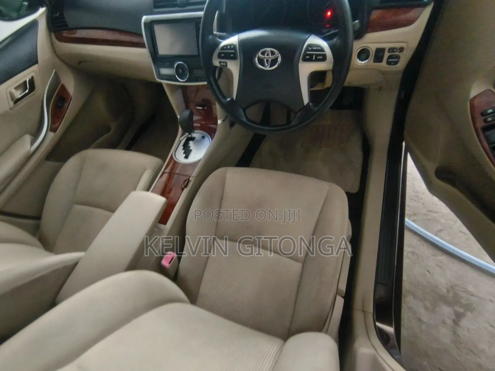 Toyota Premio 2014 Purple