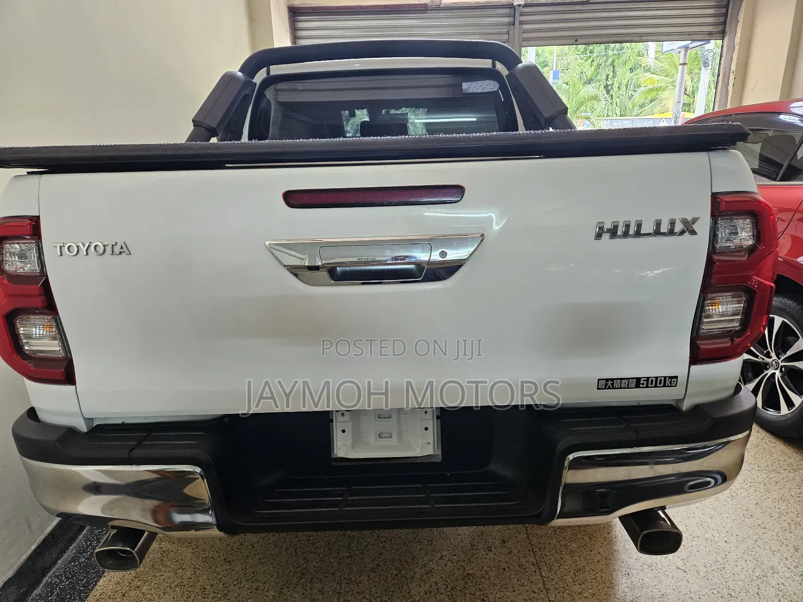 Toyota Hilux 2019 White