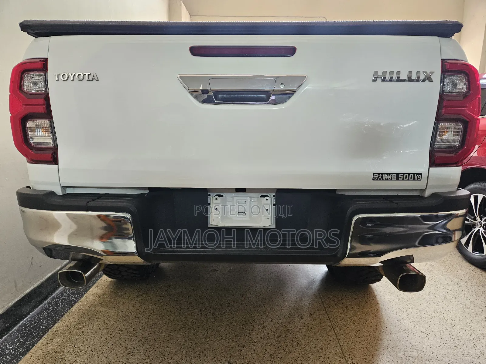 Toyota Hilux 2019 White