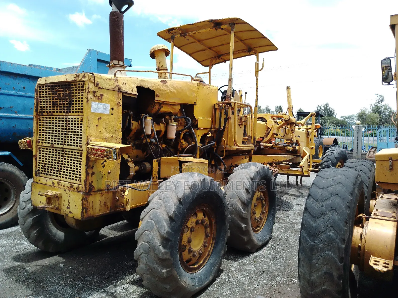 Komatsu Gd605a-3