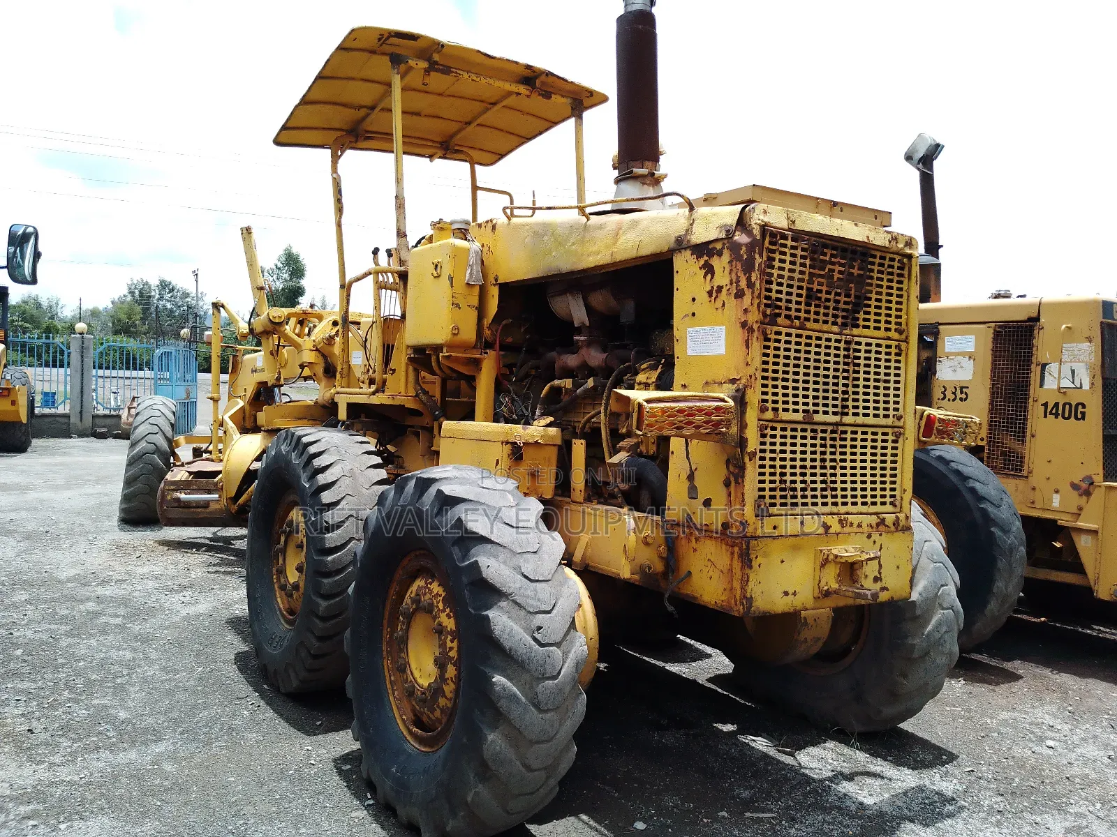 Komatsu Gd605a-3