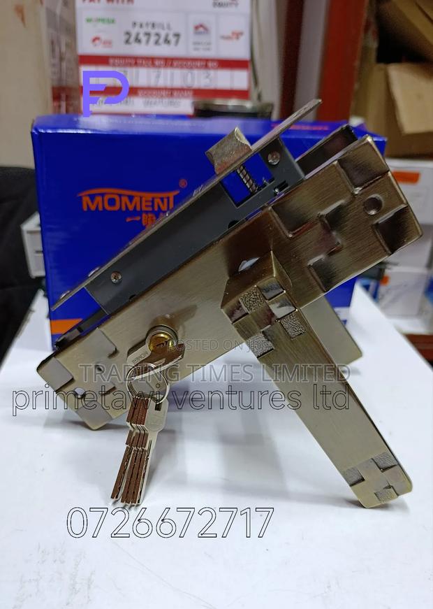 5816 Moment Lock