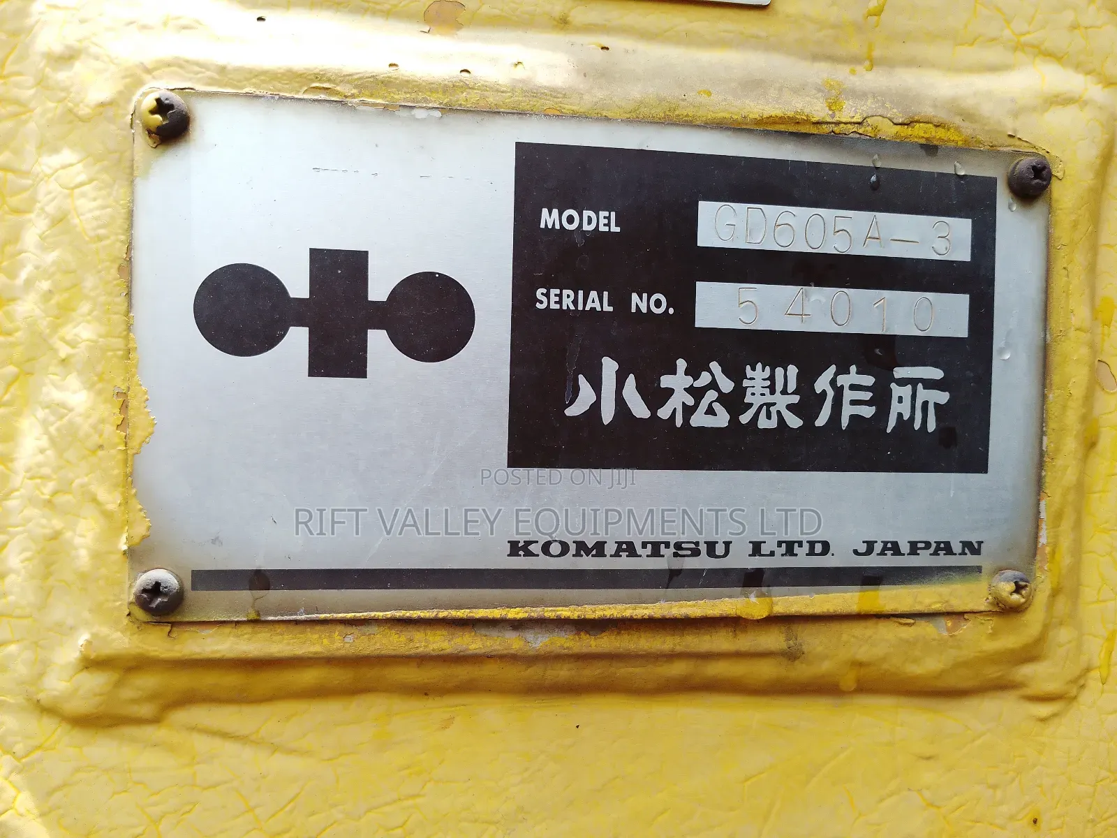 Komatsu Gd605a-3
