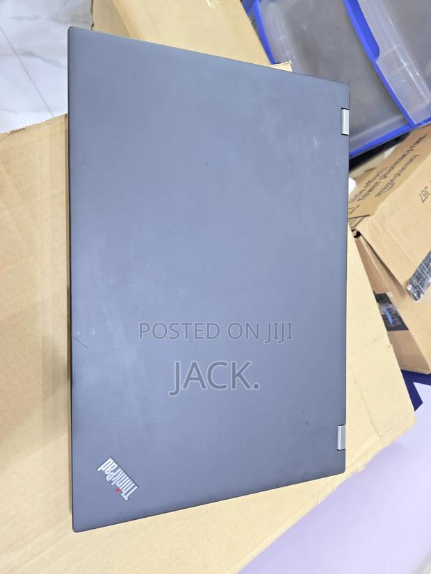 Laptop Lenovo ThinkPad P52 16GB Intel Core I7 SSD 512GB - thumbnail 3