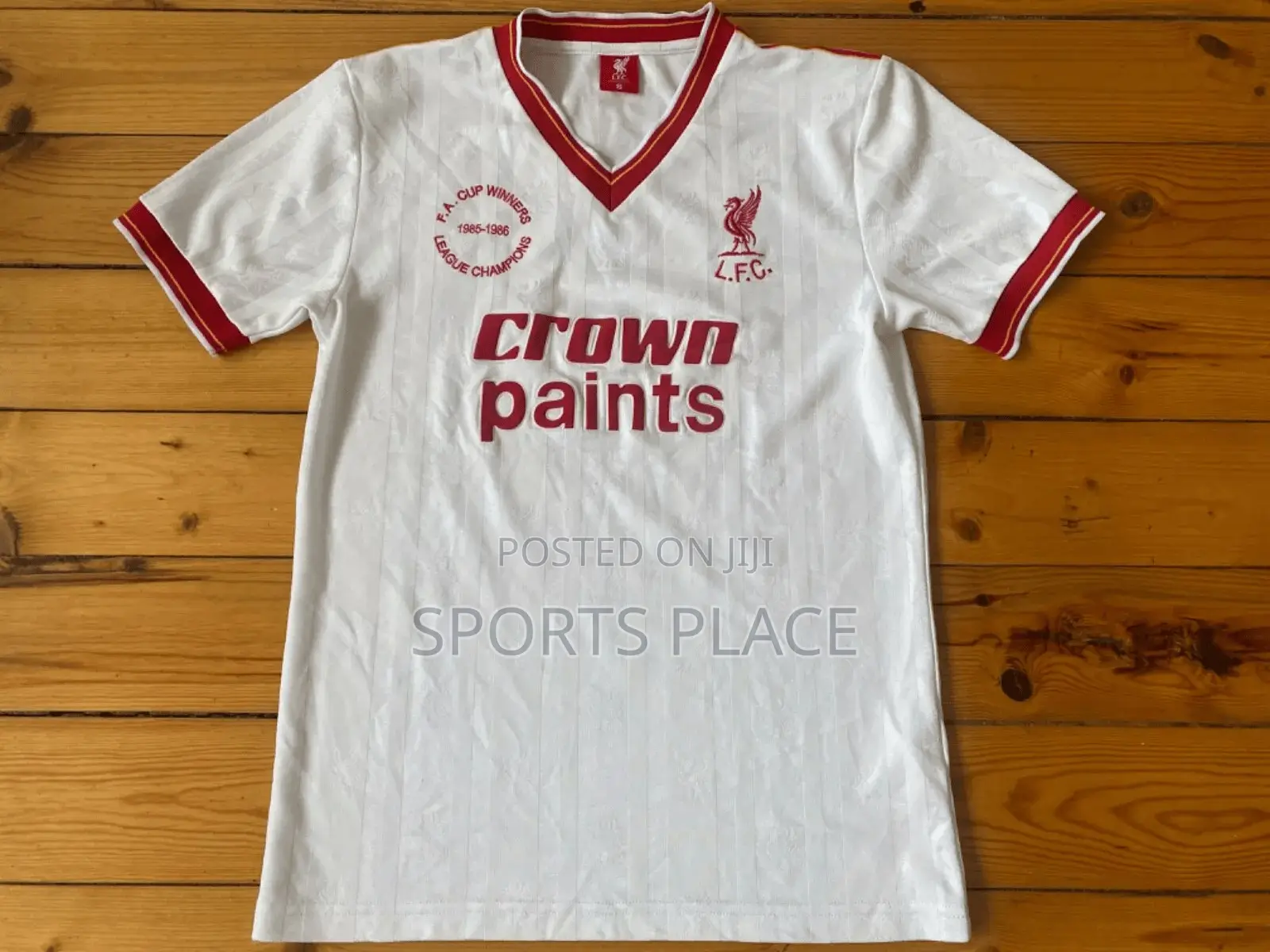 Liverpool Retro 1985/1986 Away Jersey