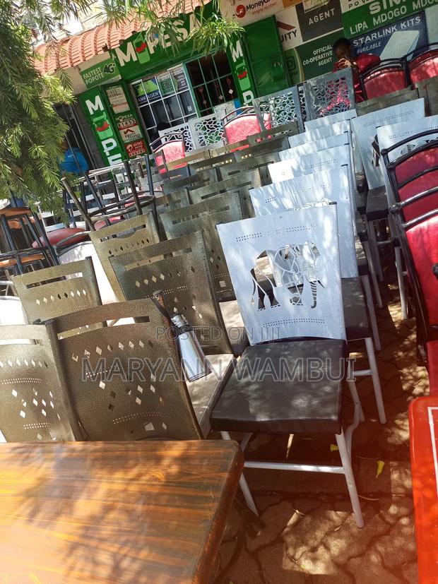 Best Restaurants and Club Chairs