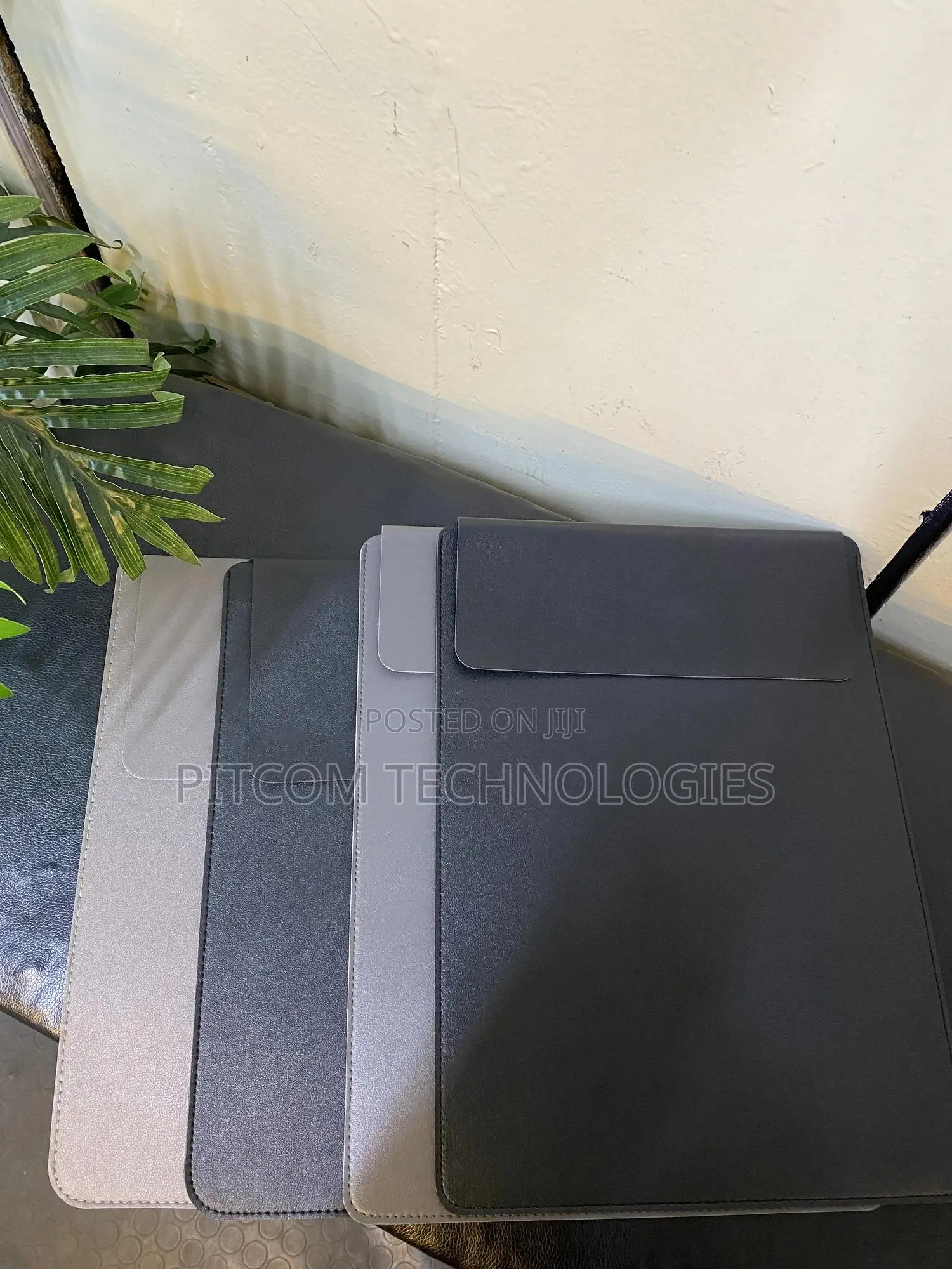 Unisex Leather Sleeves for Laptop