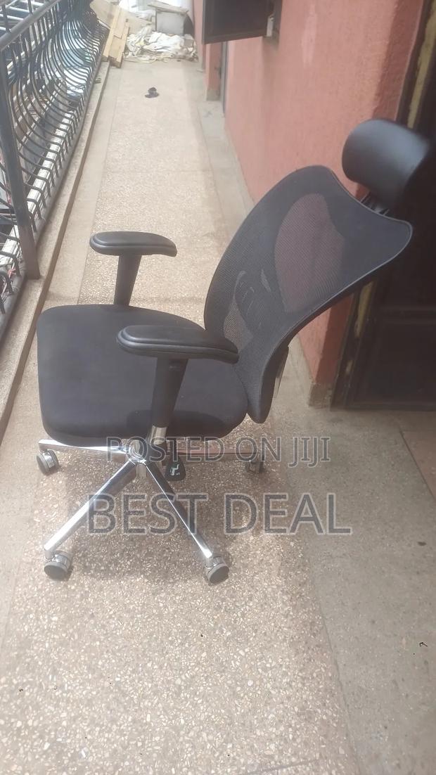 Orthopedic / Ergonomic Chair Refurbished - thumbnail 3