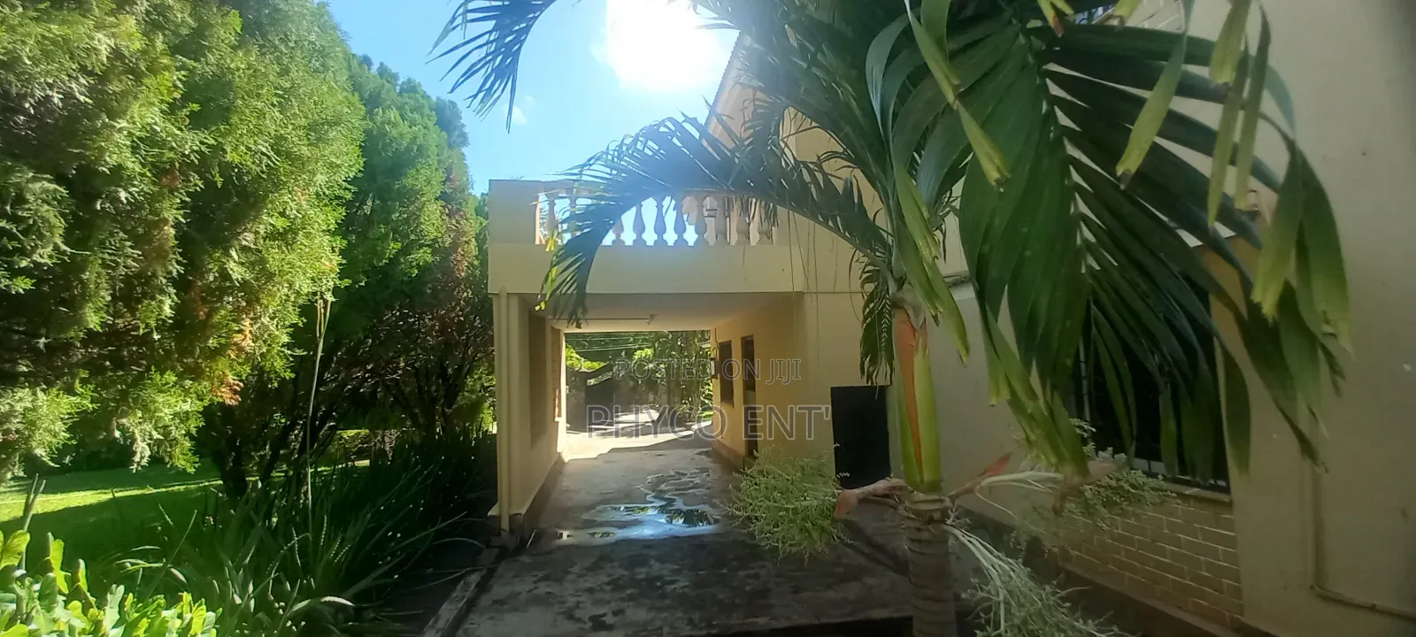 4bdrm Maisonette in Nyali Enclave for sale