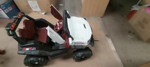 White Toy Car*Electric - main view