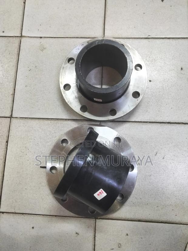 Stub Ends + Flanges 160m