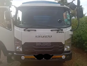 Isuzu FRR (Slay Queen)