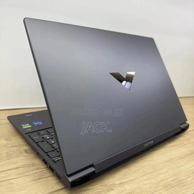 Laptop HP Victus 15 16GB Intel Core I7 SSD 1T - thumbnail 4
