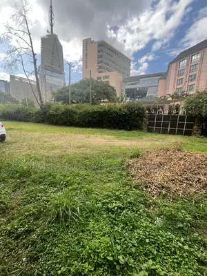 1 Acre Land for Sale in Upperhill