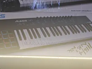 Alesis Vi49 Midi Controller
