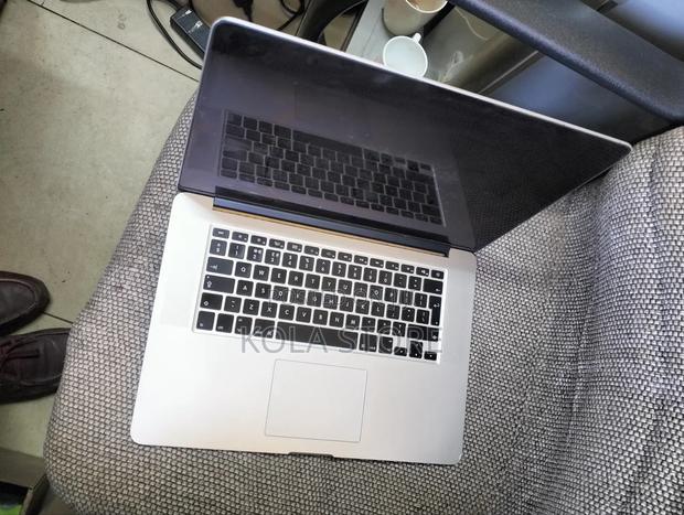 Laptop Apple MacBook Pro 2015 16GB Intel Core I7 SSD 512GB - thumbnail 2