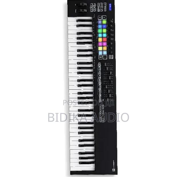 Focusrite Novation Launchkey 61 Mk3 Midi Keyboard Controller