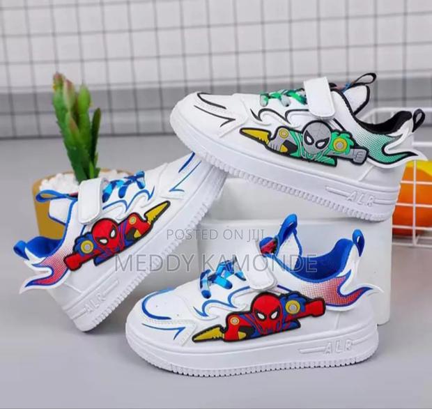 Boys Spiderman Sneakers - main view