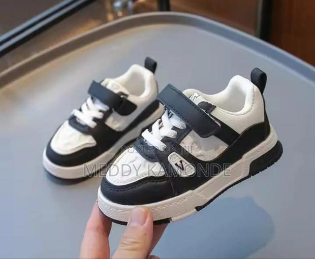 White/Pink Kids Sneakers - thumbnail 2