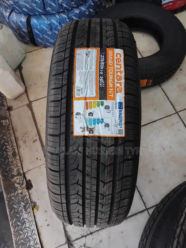 235/60 R18 Sentara Grand