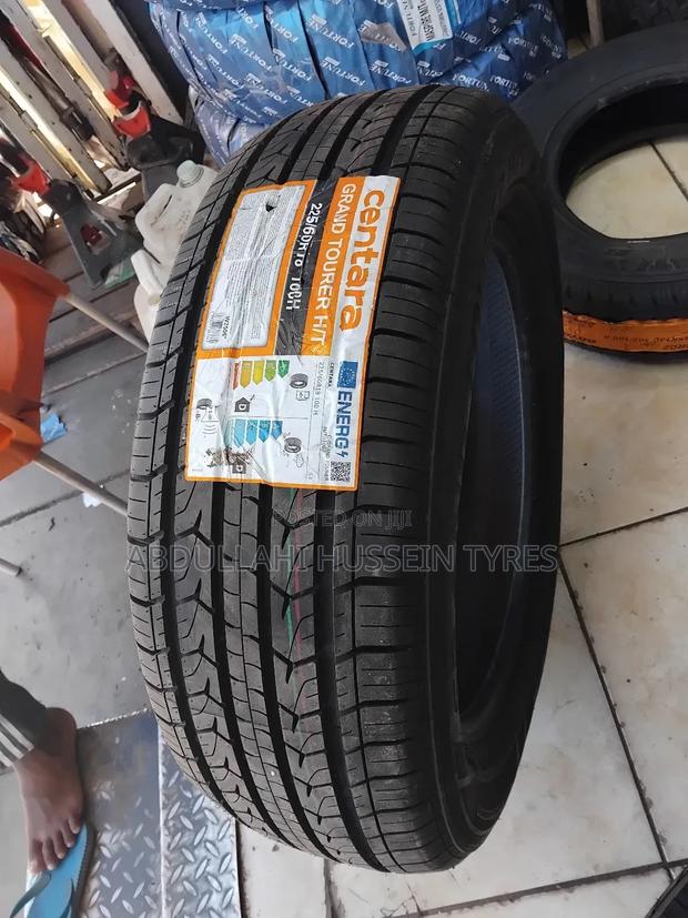 235/60 R18 Sentara Grand - thumbnail 2