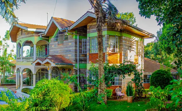6bdrm Mansion in Mountain View Estate for sale