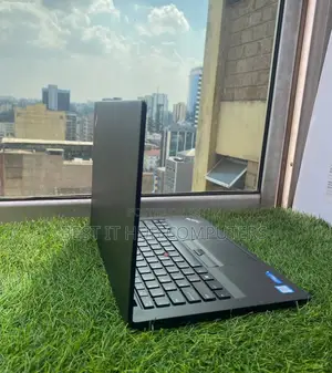 Laptop Lenovo ThinkPad T470s 8GB Intel Core i7 SSD 256GB