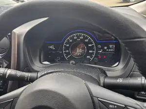 Nissan Note 2018 Orange