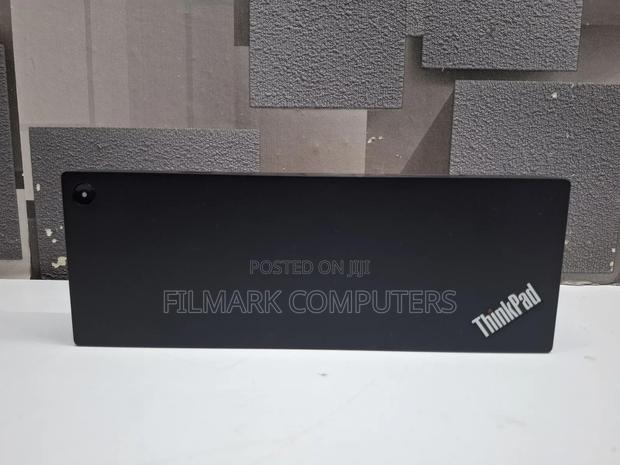 Thinkpad Universal Thunderbolt 4 Smart Dock - thumbnail 4