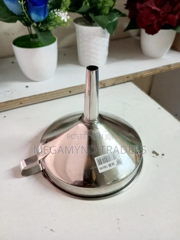 Stainless Steel Funnel Diameter 14cm - thumbnail 5