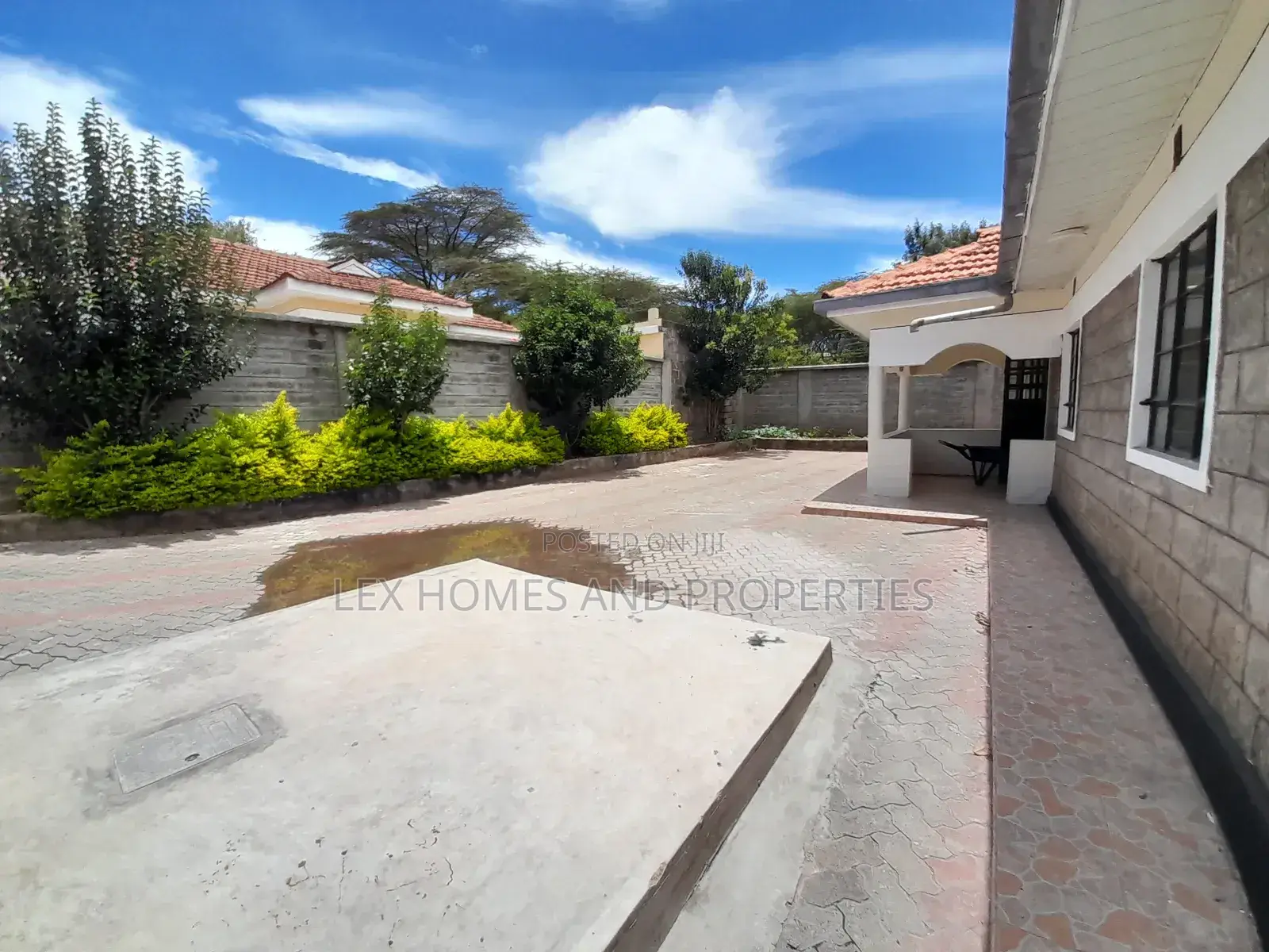 3bdrm Bungalow in Rimpa for sale