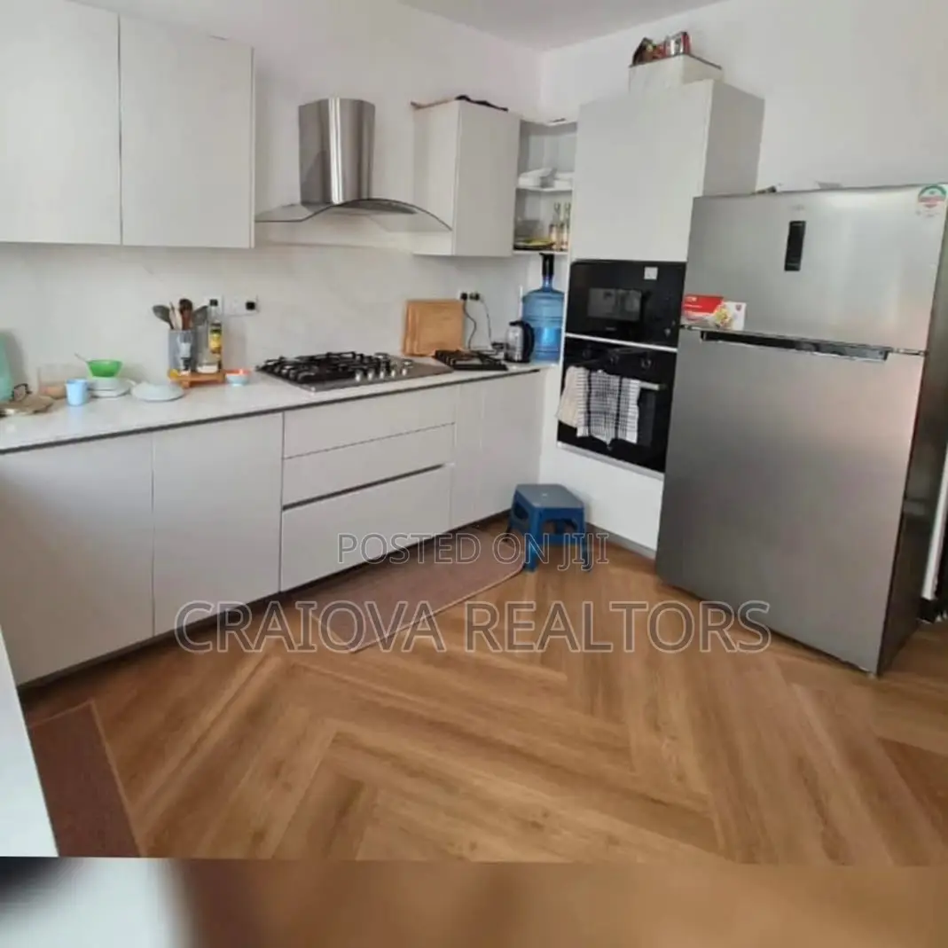 4bdrm Townhouse/Terrace in Kitisuru for sale
