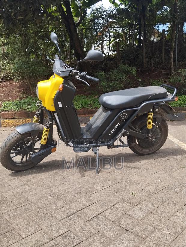 Motorcycle 2022 Black - thumbnail 2