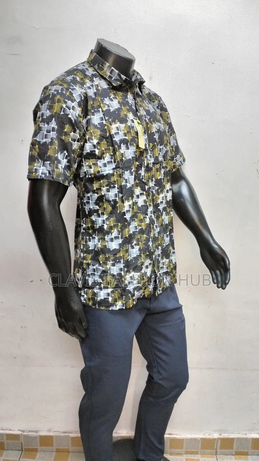 Black Flowered Shirt Short Sleeves