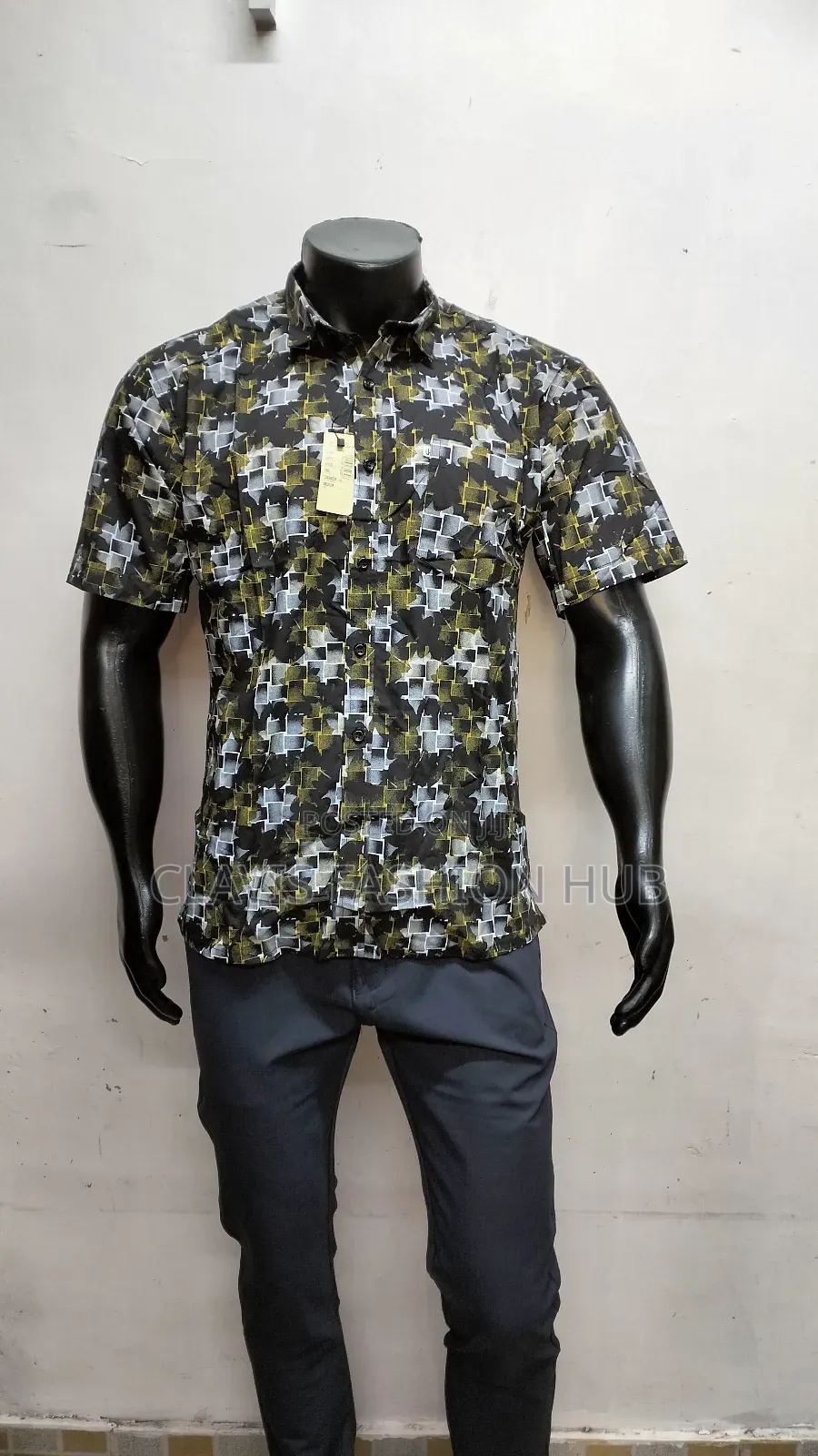 Black Flowered Shirt Short Sleeves