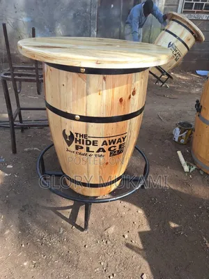 Wooden Restaurants And Bar Round Barrels Table