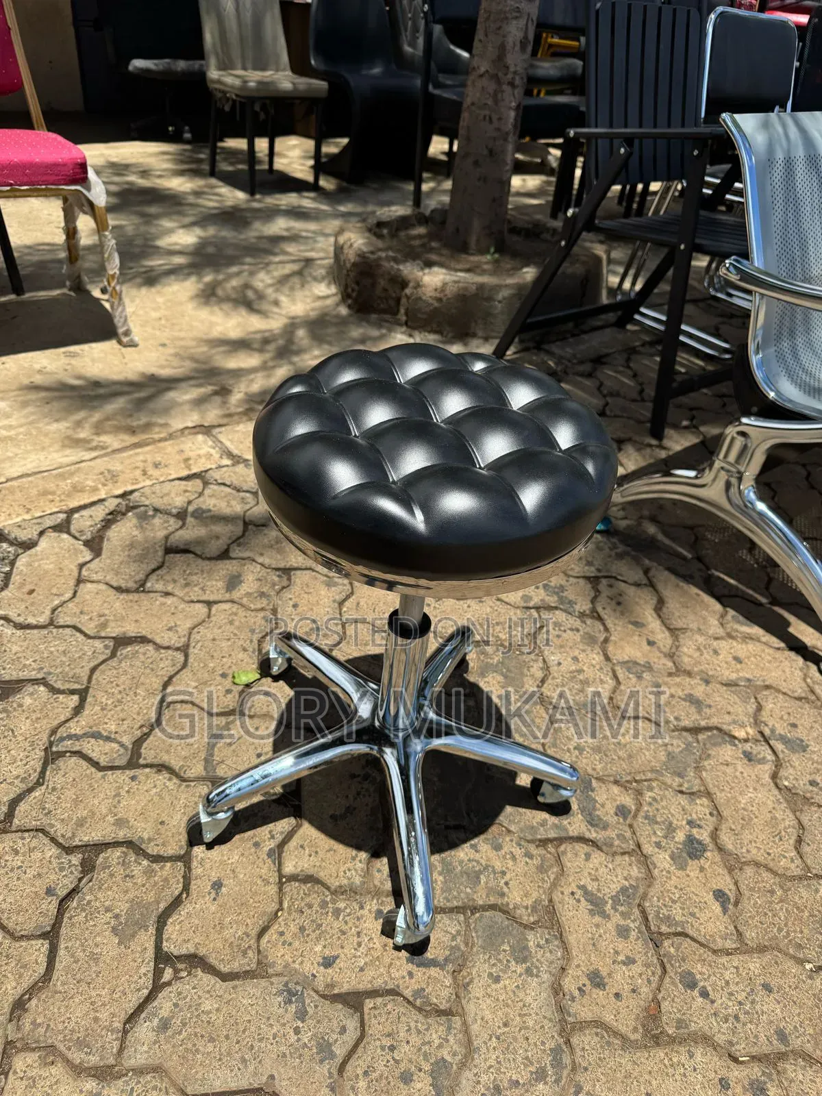 Black Adjustable Pedicure Stool