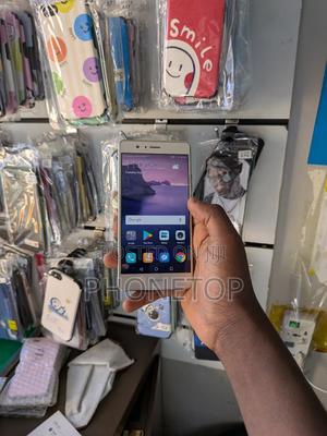 Huawei P9 Lite 16 GB Gold - main view