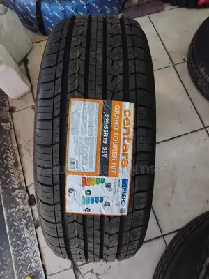 225/55 R19 Sentara 99v
