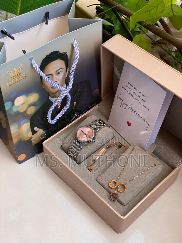 Happy Anniversary Gift Set - main view