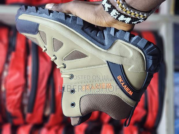 Skyview Hiking Boots/ Good Fitting - thumbnail 2