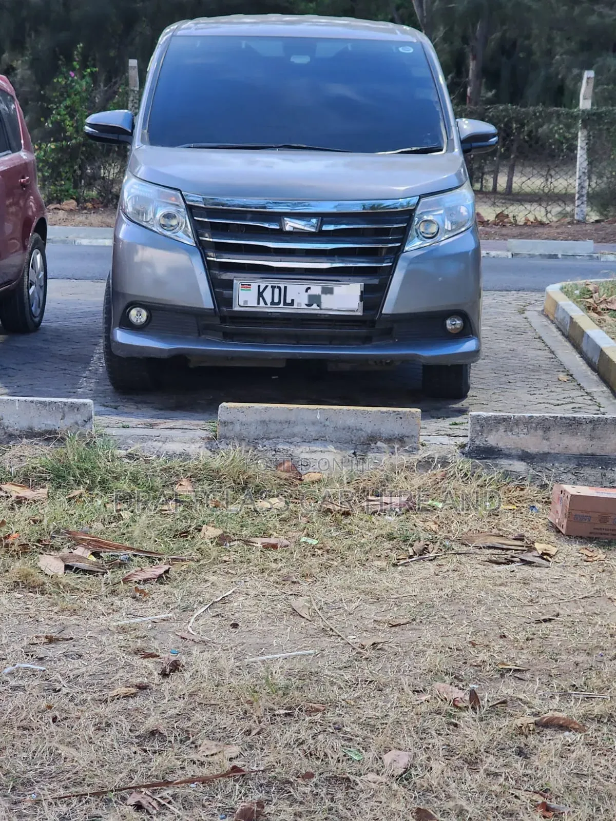 Noah/ Voxy/ Alphard All Seven 7 Seater Car Hire