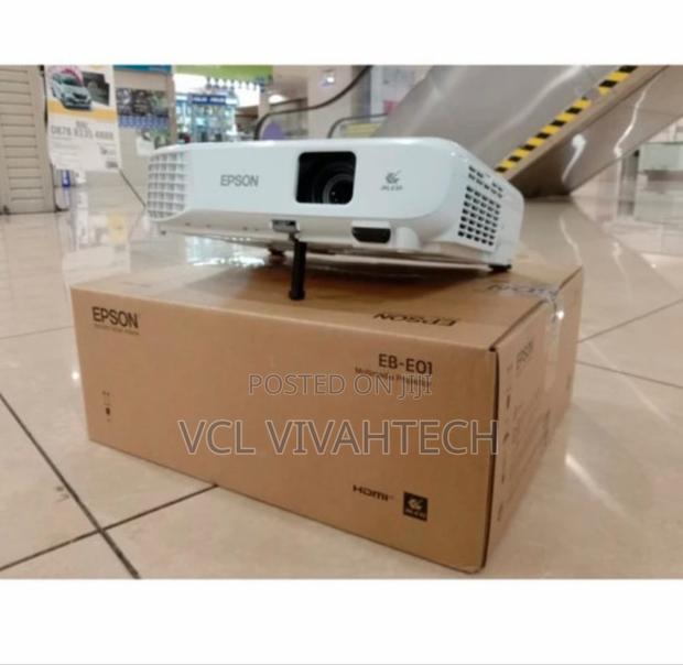Epson Eb-E01 Xga 3lcd Projector - thumbnail 2
