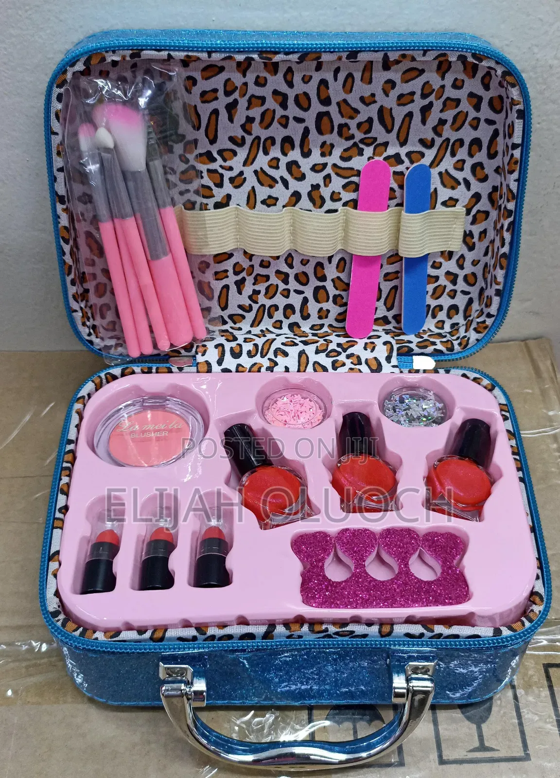 Make Up Bag Kit