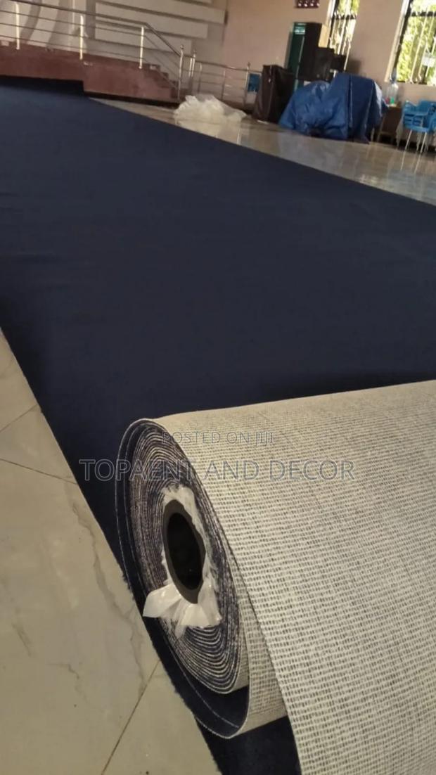Foot Friendly Wall to Wall Carpet - main view