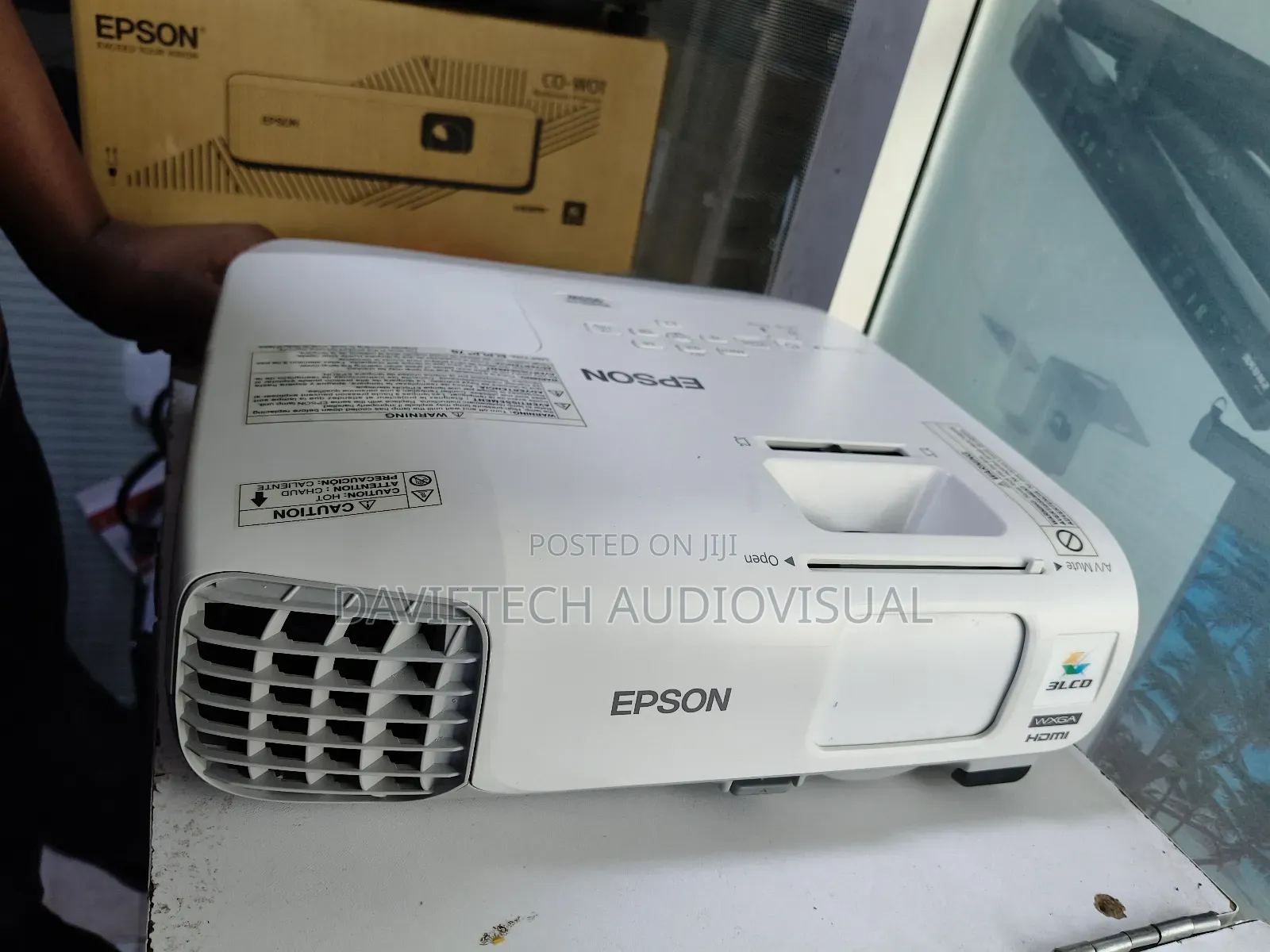 Powerlite 955w, Projectors
