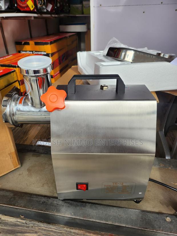 Tk-M12 Meat Mincer Production Capacity 150kg/Hr - main view